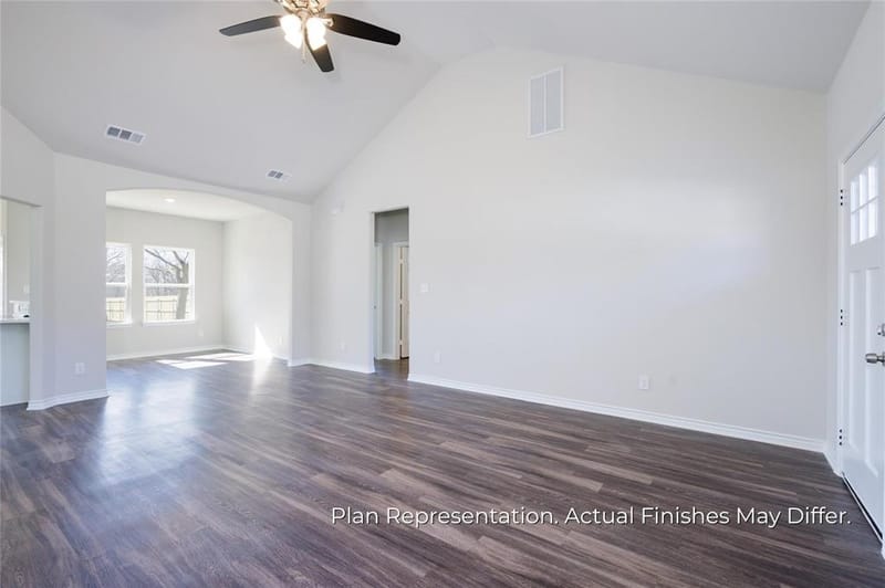 201 E Laura Avenue, Quinlan TX 75474 - Photo 7