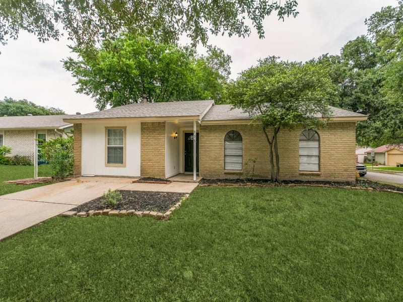 905 Hawthorne Drive, Allen TX 75002 - Photo 2