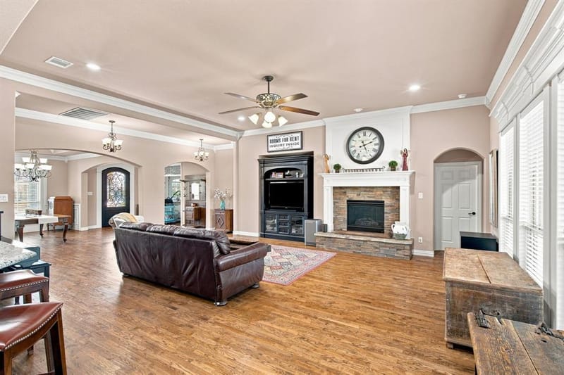 911 Tate Street, Mansfield TX 76063 - Photo 8