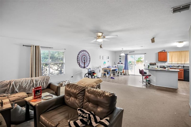 2752 Maegen Circle, Fort Worth TX 76112 - Photo 25