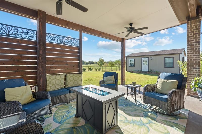 104 Carls Court, Boyd TX 76023 - Photo 17