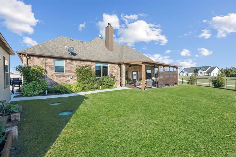 104 Carls Court, Boyd TX 76023 - Photo 18