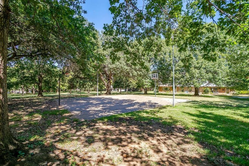 356 Westview Terrace, Arlington TX 76013 - Photo 40