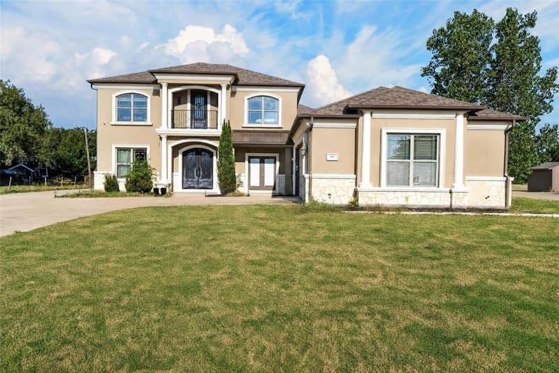 281 Rose Garden Drive, McKinney TX 75072