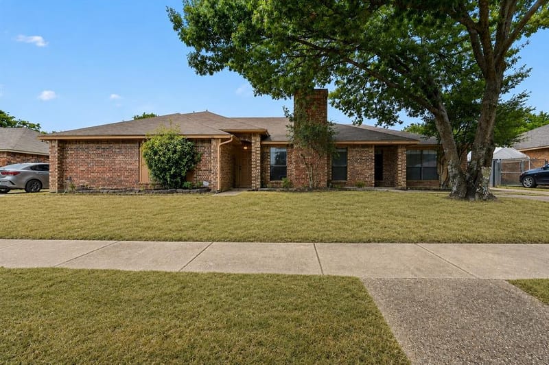 724 Lemons Street, Cedar Hill TX 75104
