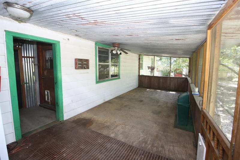 306 S Austin Street, Wolfe City TX 75496 - Photo 20