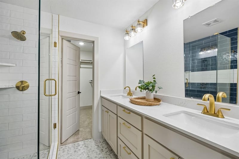 10060 San Lorenzo Drive, Dallas TX 75228 - Photo 17