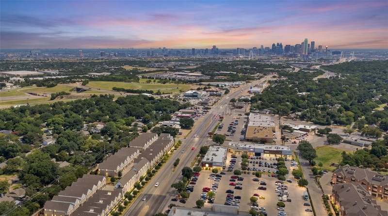2280 Rook Drive, Dallas TX 75211