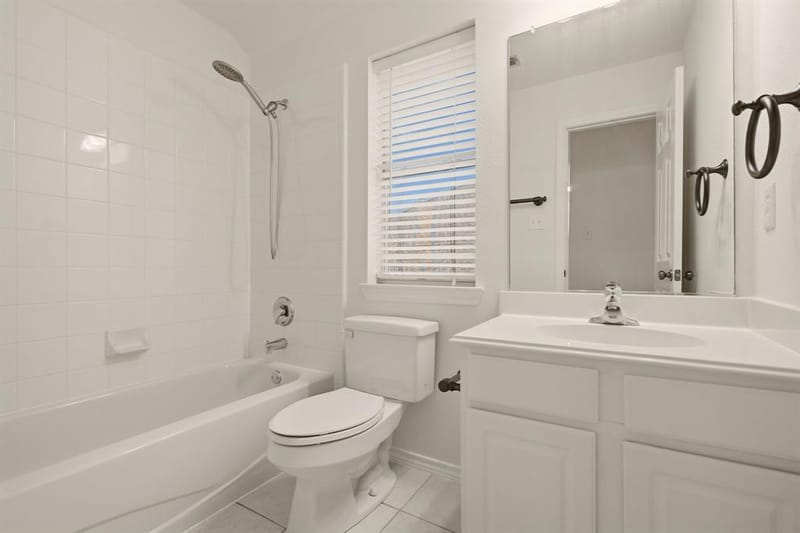 2404 Frosted Green Lane, Plano TX 75025 - Photo 32