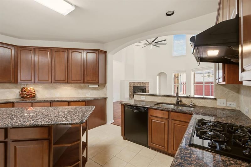 2404 Frosted Green Lane, Plano TX 75025 - Photo 19
