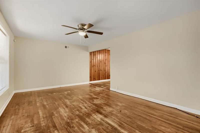 1811 W College Street, Sherman TX 75092 - Photo 2