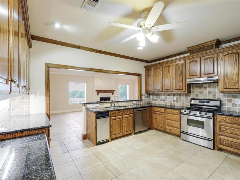 8760 County Road 858, McKinney TX 75071 - Photo 9