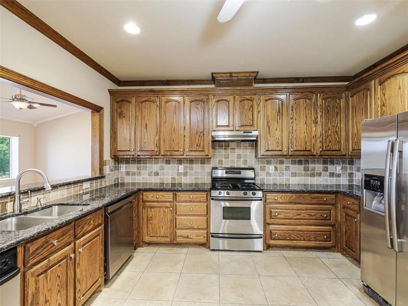 8760 County Road 858, McKinney TX 75071 - Photo 10