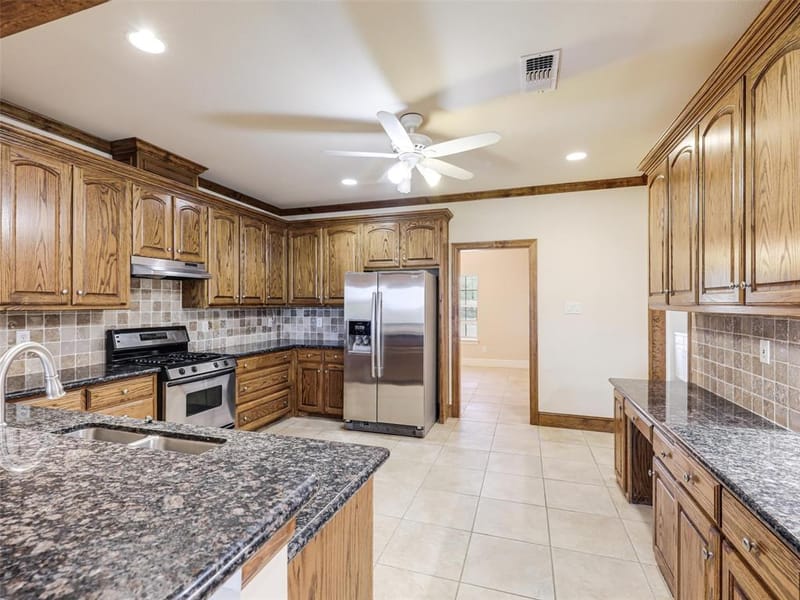 8760 County Road 858, McKinney TX 75071 - Photo 11
