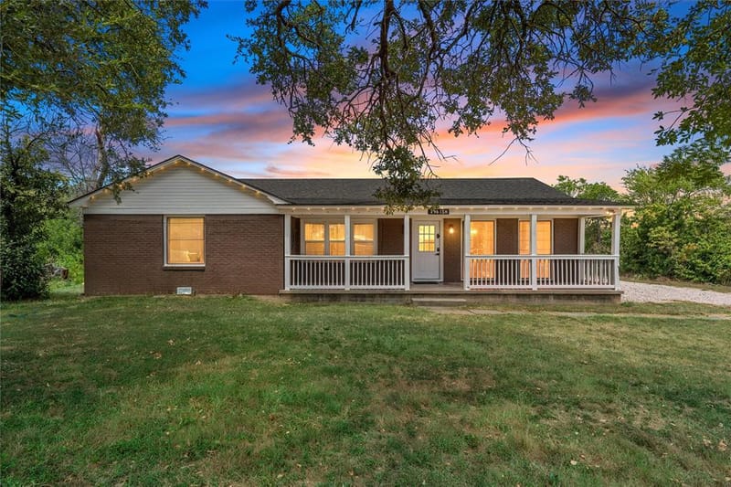 296 Ish Street, China Spring TX 76633