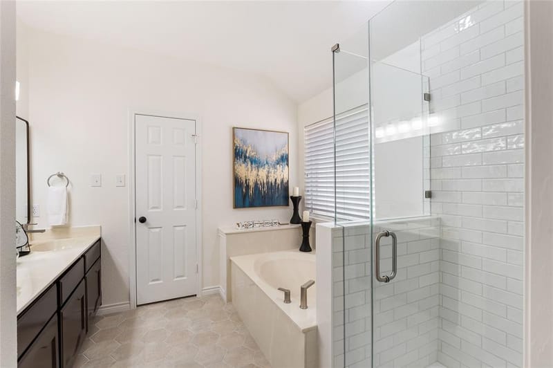 10231 Castle Drive, Frisco TX 75035 - Photo 24