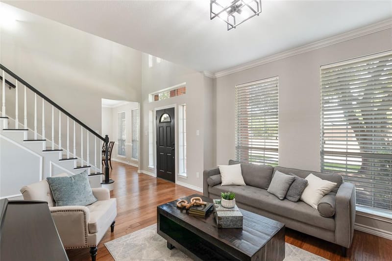 10231 Castle Drive, Frisco TX 75035 - Photo 11