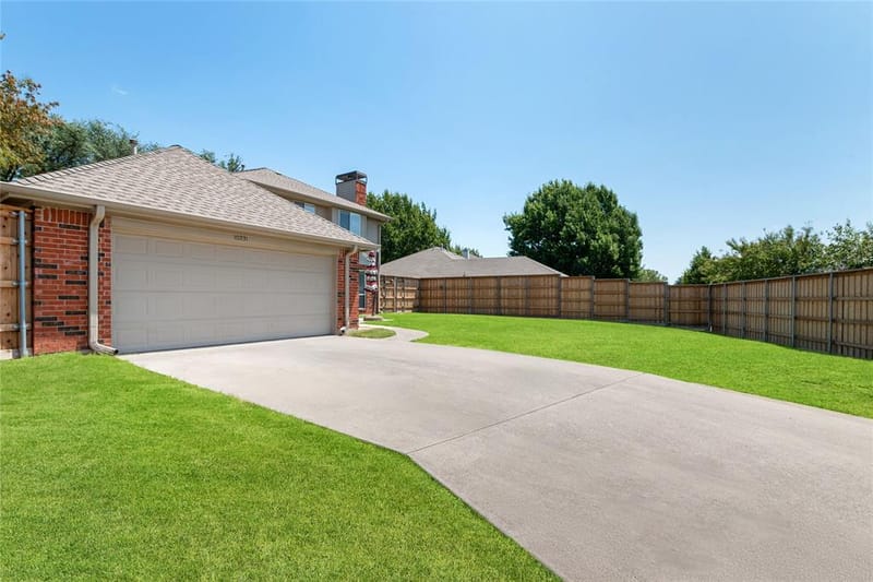10231 Castle Drive, Frisco TX 75035 - Photo 35