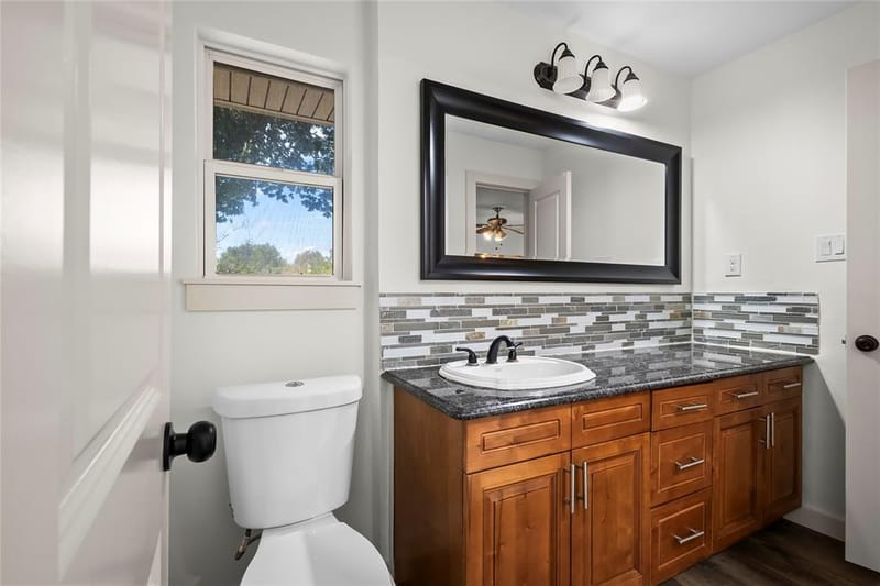 909 Robertson Road, Grand Prairie TX 75050 - Photo 23