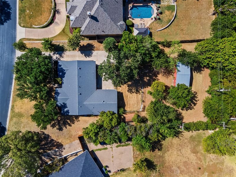 909 Robertson Road, Grand Prairie TX 75050 - Photo 33