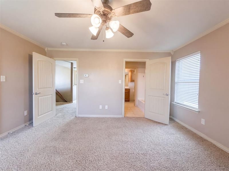 5107 Chesterfield Place, Arlington TX 76017 - Photo 10