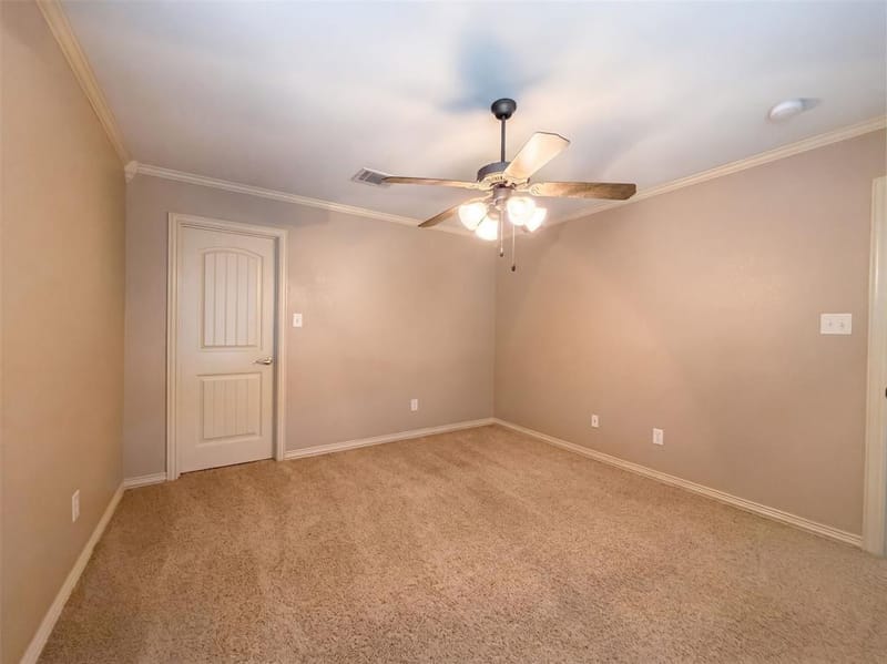 5107 Chesterfield Place, Arlington TX 76017 - Photo 14