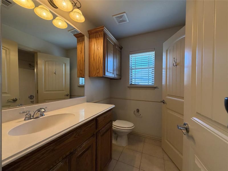 5107 Chesterfield Place, Arlington TX 76017 - Photo 15