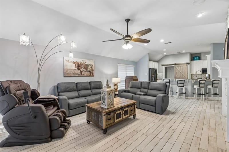 5301 Binbranch Lane, McKinney TX 75071 - Photo 3