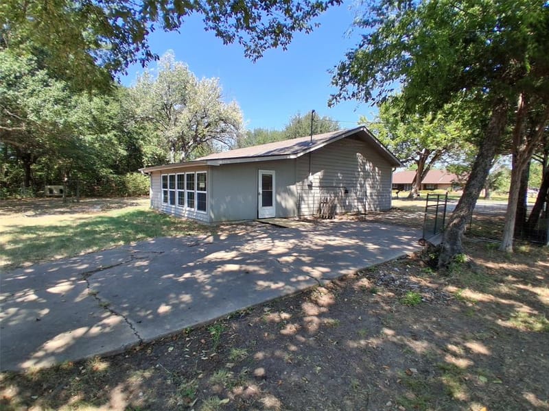 2619 Charity Road, Commerce TX 75428 - Photo 9