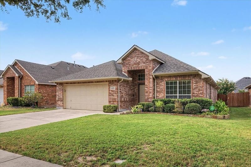 633 Darlington Trail, Fort Worth TX 76131