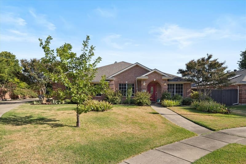 7005 Travelers Crossing, Rowlett TX 75089 - Photo 3