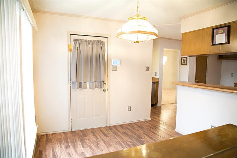 6706 Saddle Ridge Road, Arlington TX 76016 - Photo 6