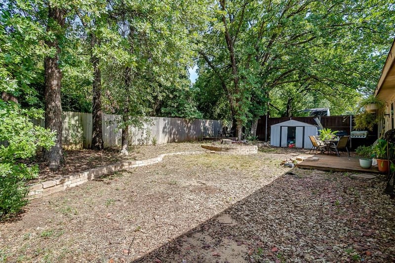1013 Hidden Lake Drive, Burleson TX 76028 - Photo 18