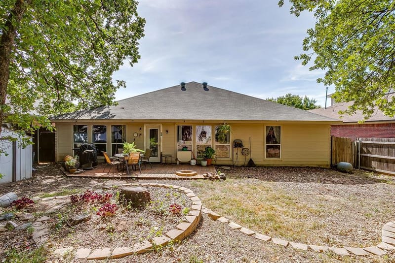 1013 Hidden Lake Drive, Burleson TX 76028 - Photo 19