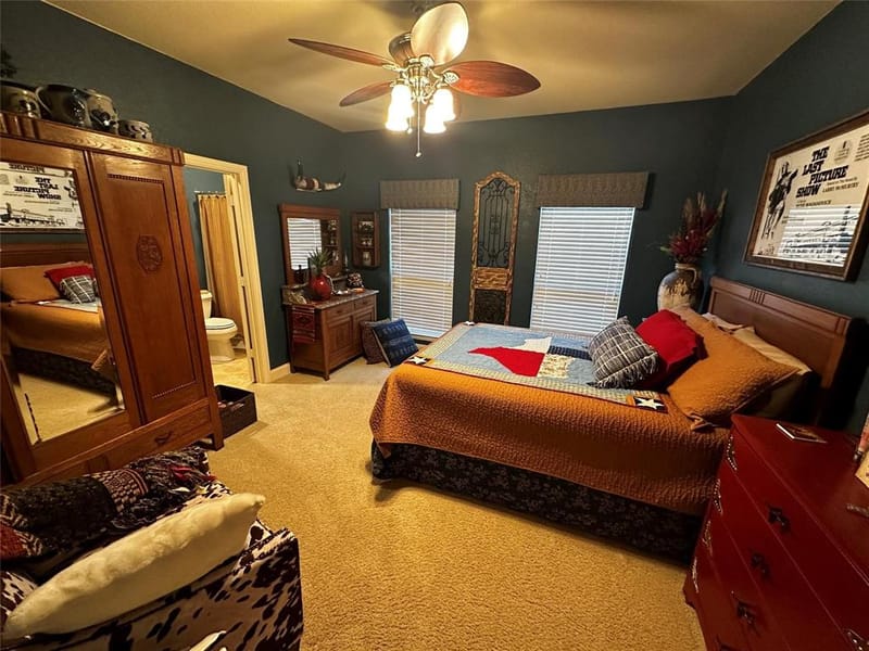 1602 Jefferson Street, Bowie TX 76230 - Photo 18