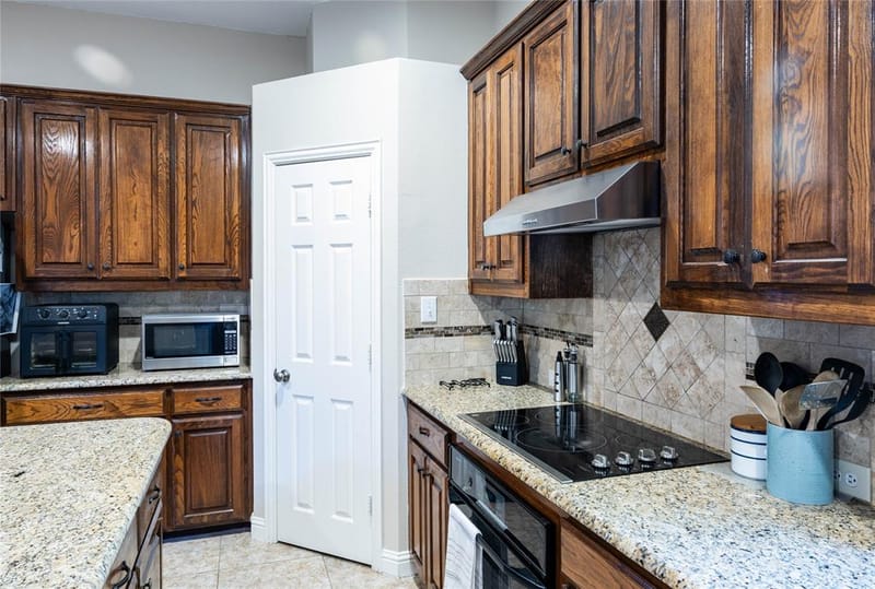 1218 Bridgeway Lane, Allen TX 75013 - Photo 10