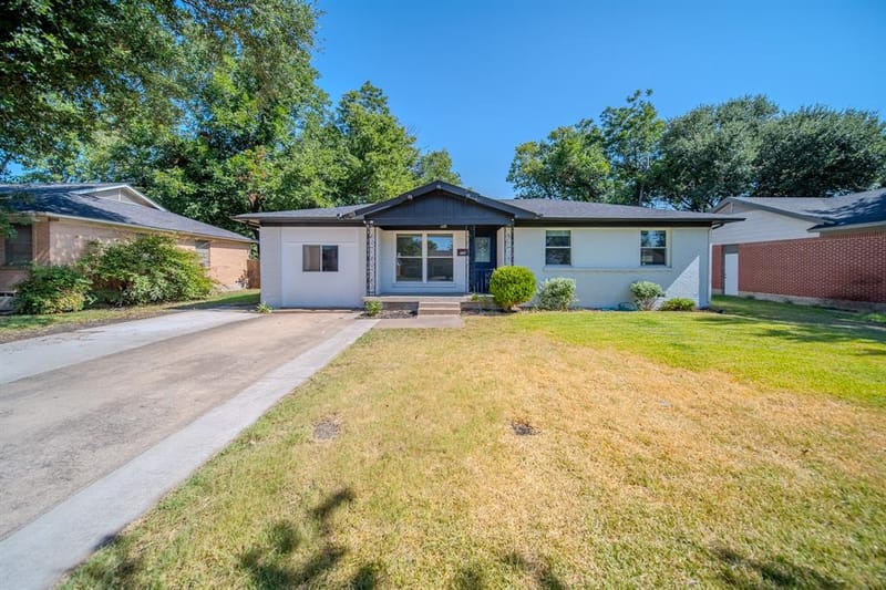 2901 Maple Drive, Garland TX 75042