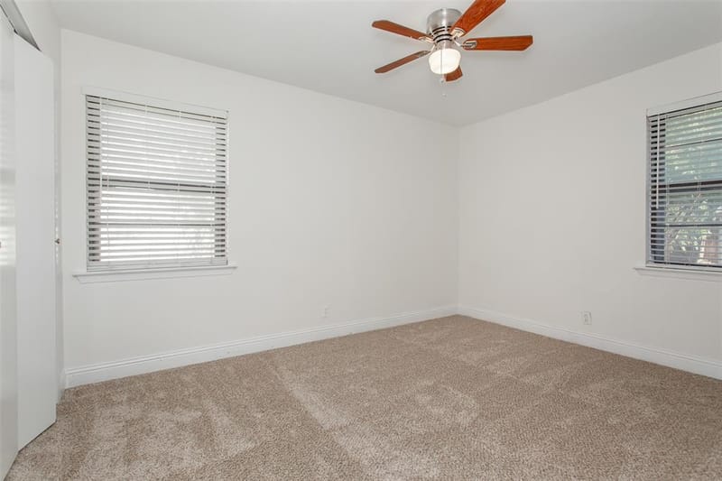 2328 Globe Avenue, Dallas TX 75228 - Photo 20
