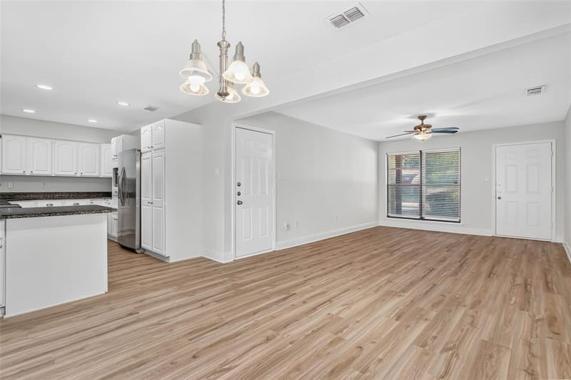 2328 Globe Avenue, Dallas TX 75228 - Photo 9