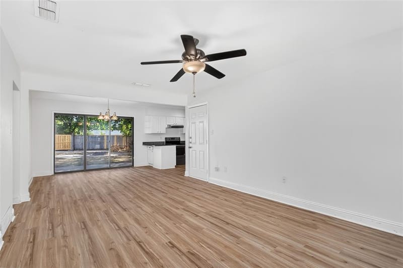 2328 Globe Avenue, Dallas TX 75228 - Photo 4