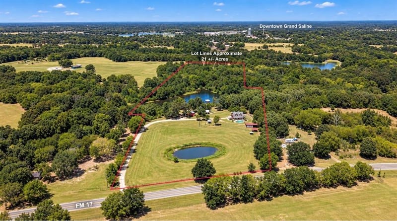8266 Fm 17, Grand Saline TX 75140