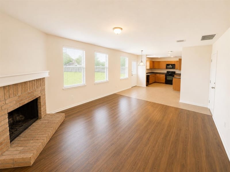 4029 Thoroughbred Trail, Fort Worth TX 76123 - Photo 9
