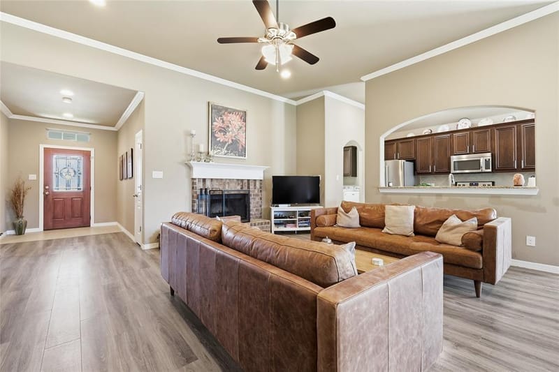 4908 Lake Park Drive, Sanger TX 76266 - Photo 8