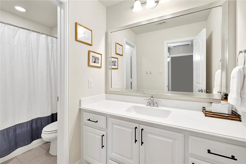 4528 Oriel Lane, Carrollton TX 75010 - Photo 14