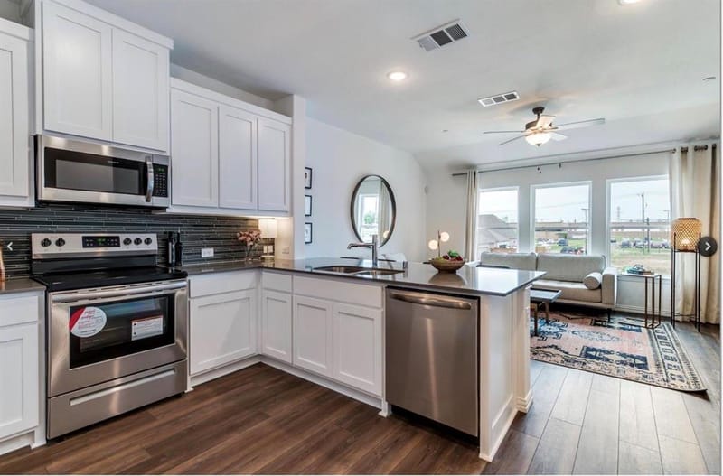 5114 Heritage Street, Haltom City TX 76117 - Photo 11
