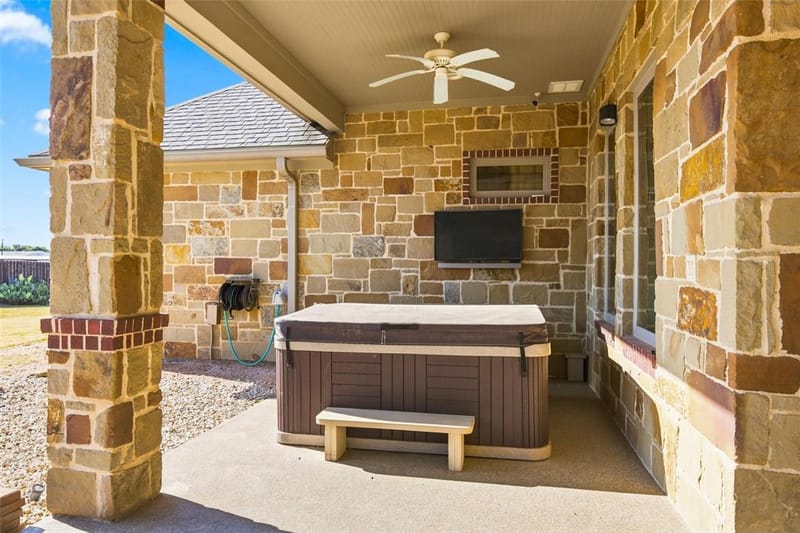 100 Deer Creek Drive, Waco TX 76708 - Photo 16