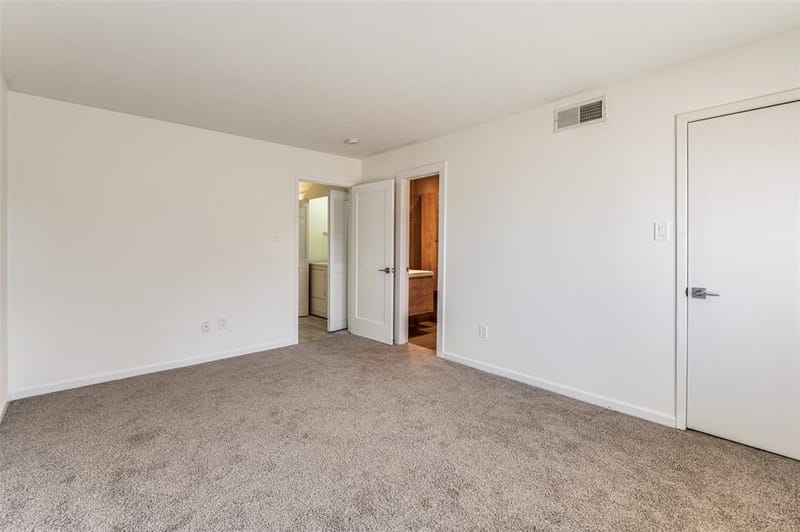 13702 FLAGSTONE Lane, Dallas TX 75240 - Photo 22