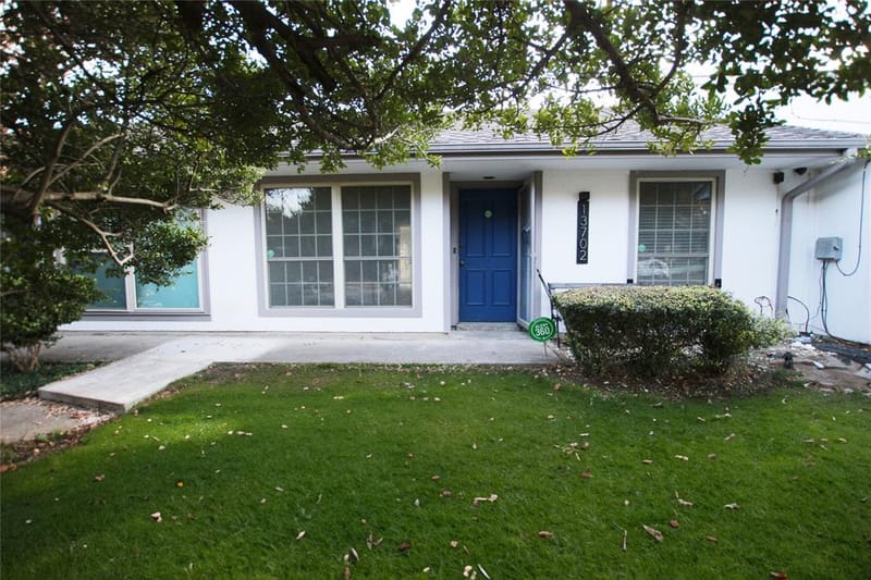 13702 FLAGSTONE Lane, Dallas TX 75240