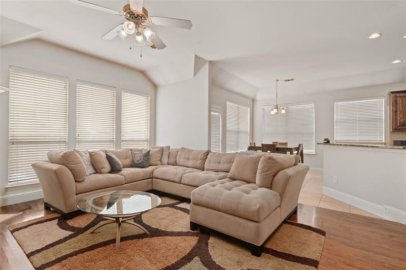 2501 Claymore Avenue, Garland TX 75043 - Photo 7