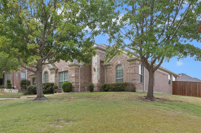 2501 Claymore Avenue, Garland TX 75043
